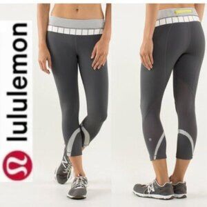 Lululemon Run: Inspire Crop II Size 6